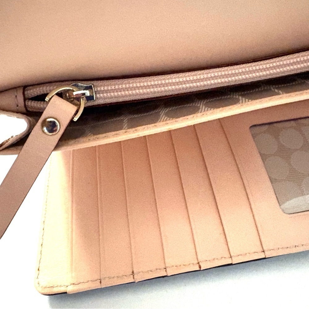 KATE SPADE Brown and Pink Bay Street
Sandra Leather Clutch Wallet - Picture 6 of 11